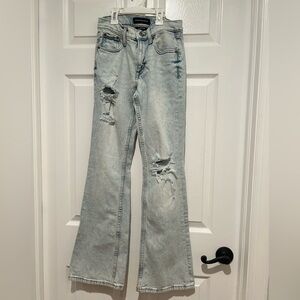 Aeropostale Women's 00R Light Wash High Rise Distressed Flare Jeans Y2K Inspired